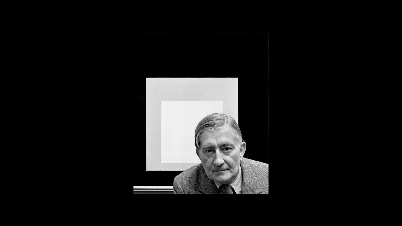 Tìm Hiểu Về Josef Albers: Huyền Thoại Trong Thế Giới Nghệ Thuật