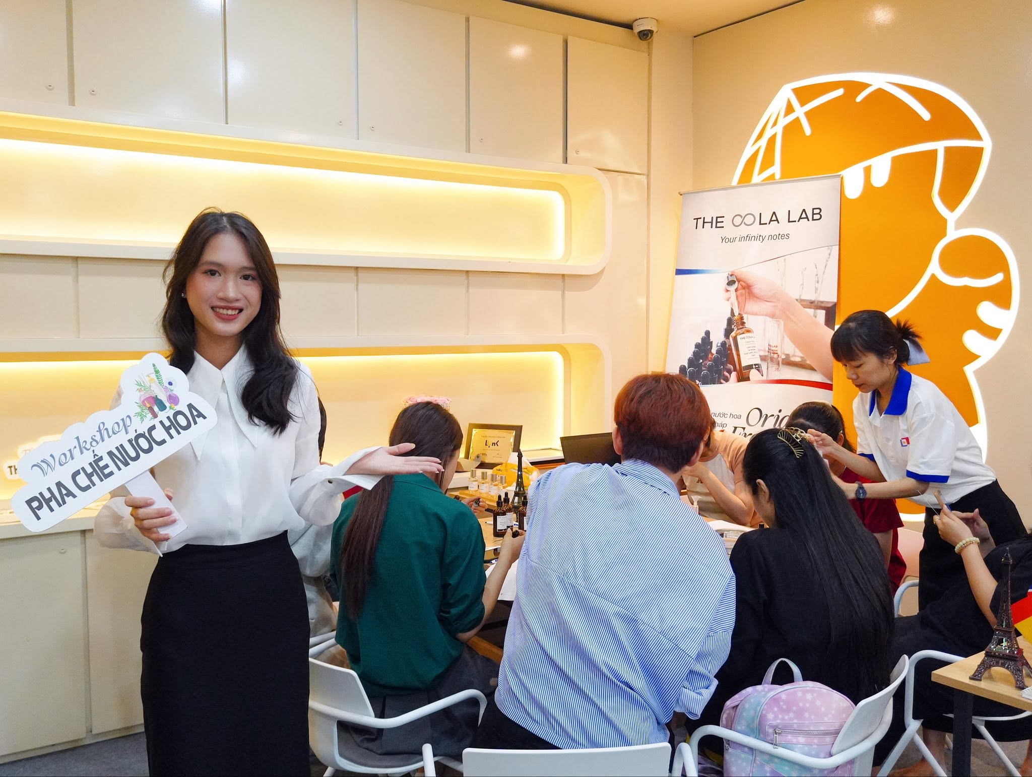 Thuật Ngữ Nước Hoa – Ngôn Ngữ Vô Hình Của Cảm Xúc